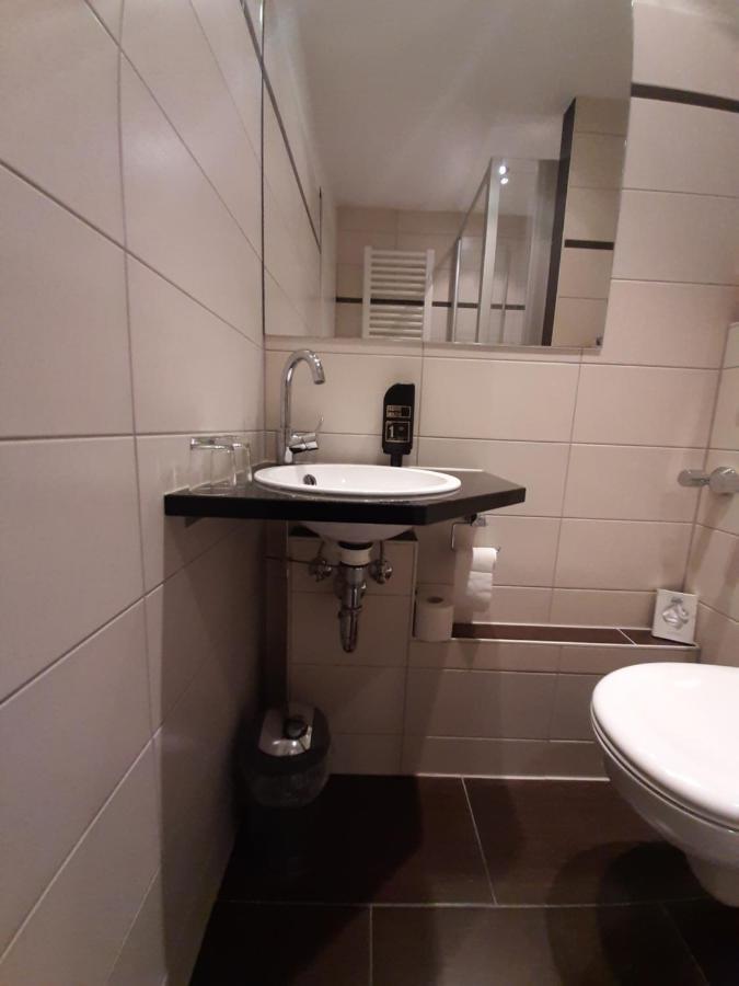 Hotel Landgasthof Frankenstern Goessweinstein Ngoại thất bức ảnh