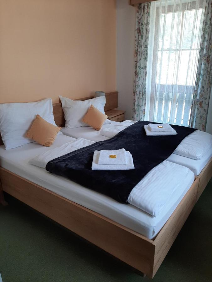 Hotel Landgasthof Frankenstern Goessweinstein Ngoại thất bức ảnh