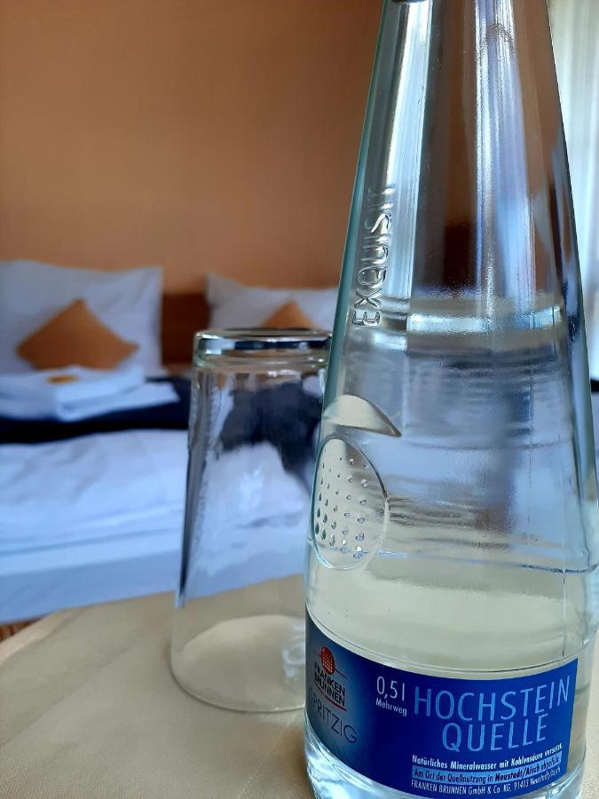 Hotel Landgasthof Frankenstern Goessweinstein Ngoại thất bức ảnh