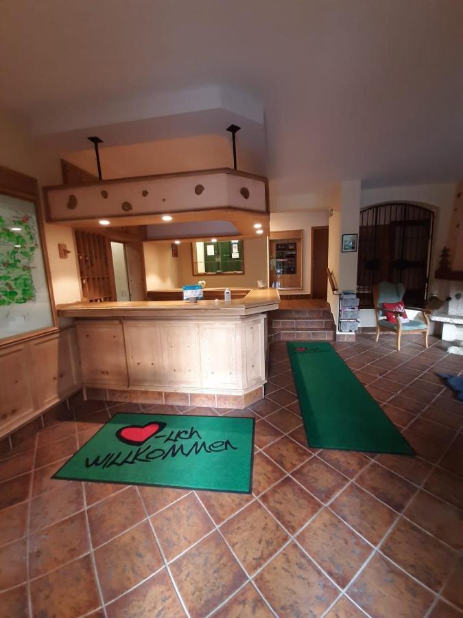 Hotel Landgasthof Frankenstern Goessweinstein Ngoại thất bức ảnh